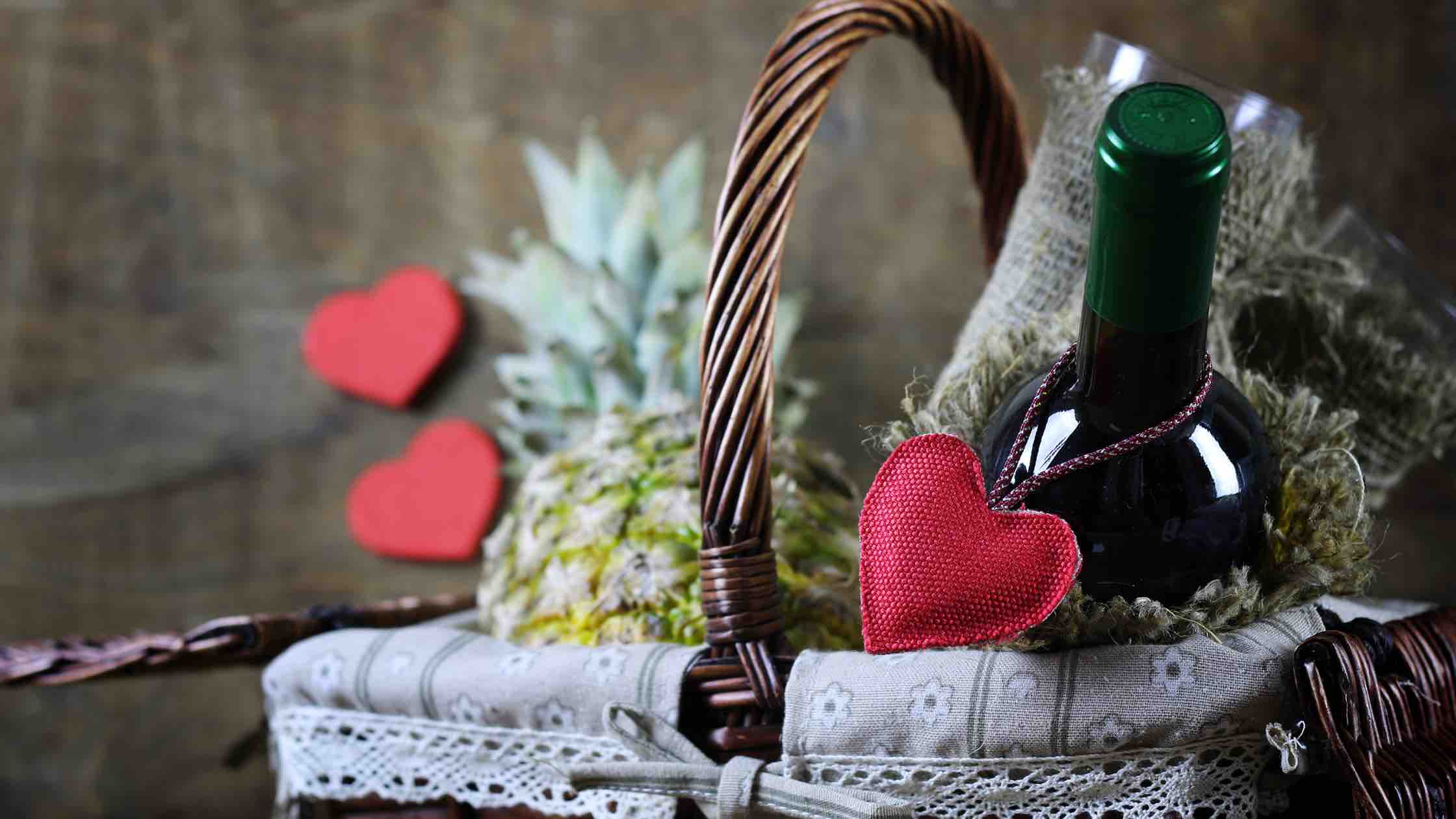 Valentines gift basket 