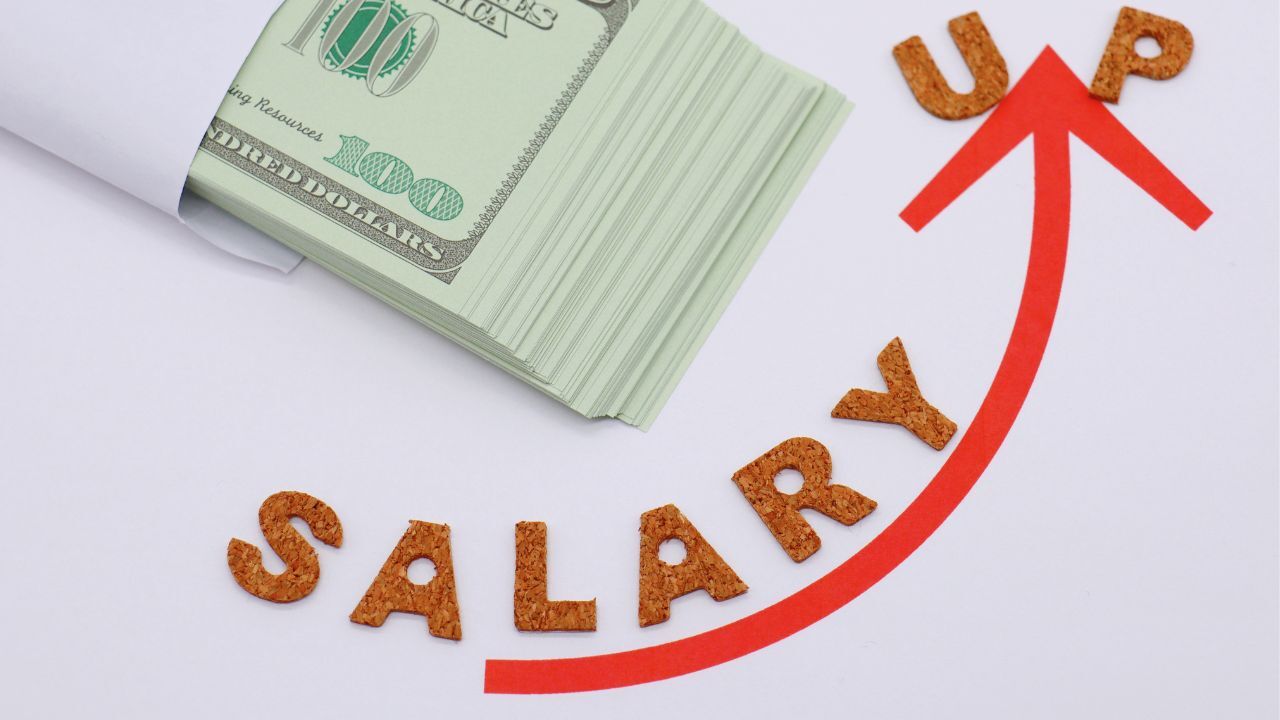 RN salaries are projected to increase in coming years